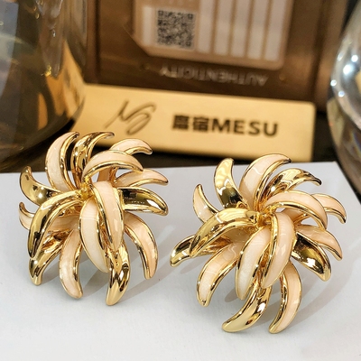 夸张滴油花朵立体时尚个性耳钉