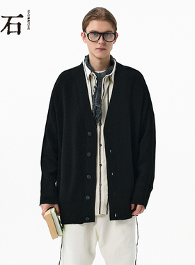 流石男装高级感针织开衫2026年秋季新款男士宽松百搭黑色V领外套