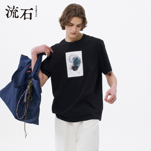 RS流石男装圆领短袖上衣时尚印花