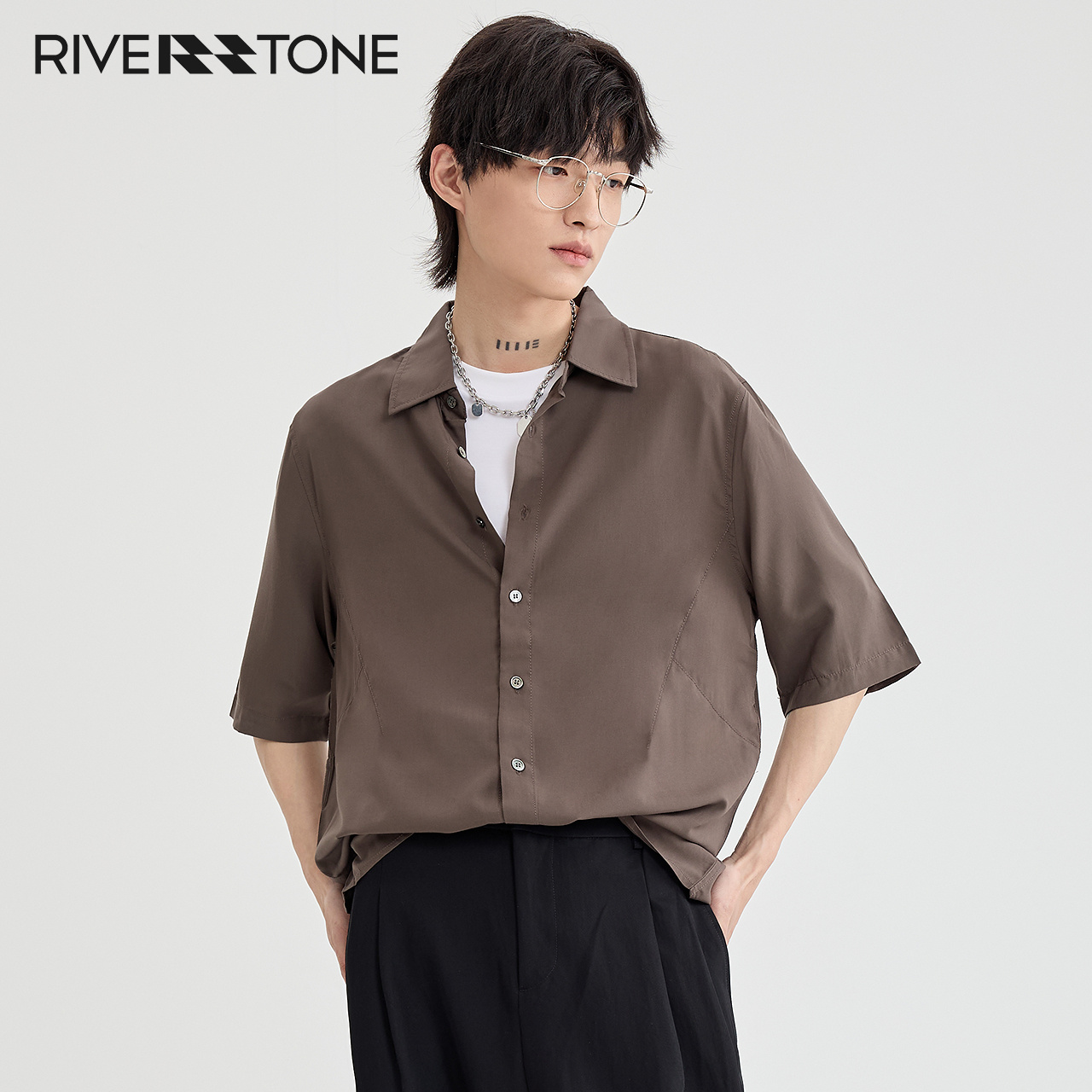 Riverstone夏季凉爽透气中袖衬衫