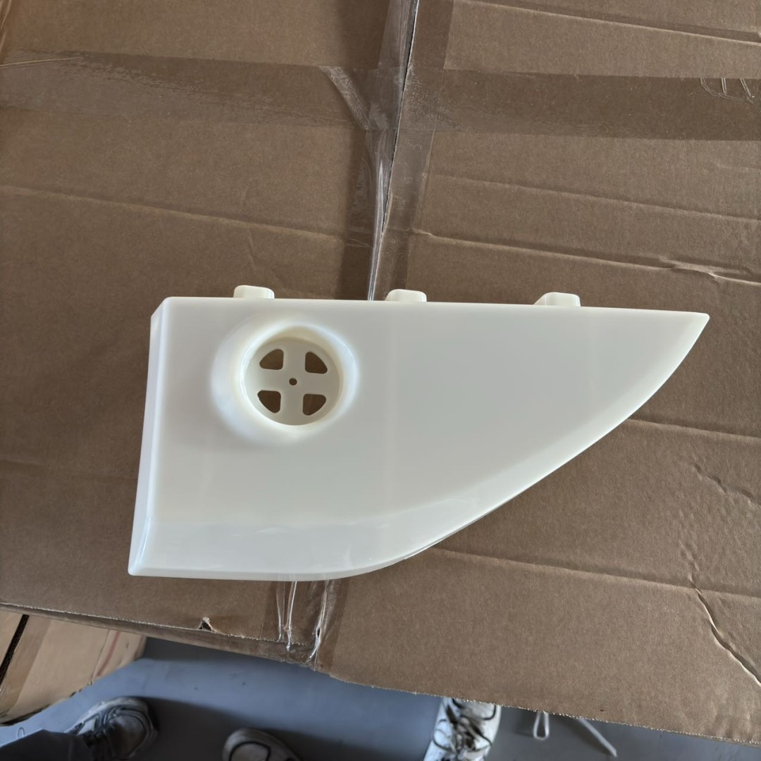 适配hino dominator 500 窄体脚踏板装饰板 白色 电镀