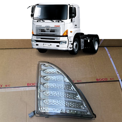 适用hino500hino700泵车搅拌车新款改装流水led角灯24V超亮