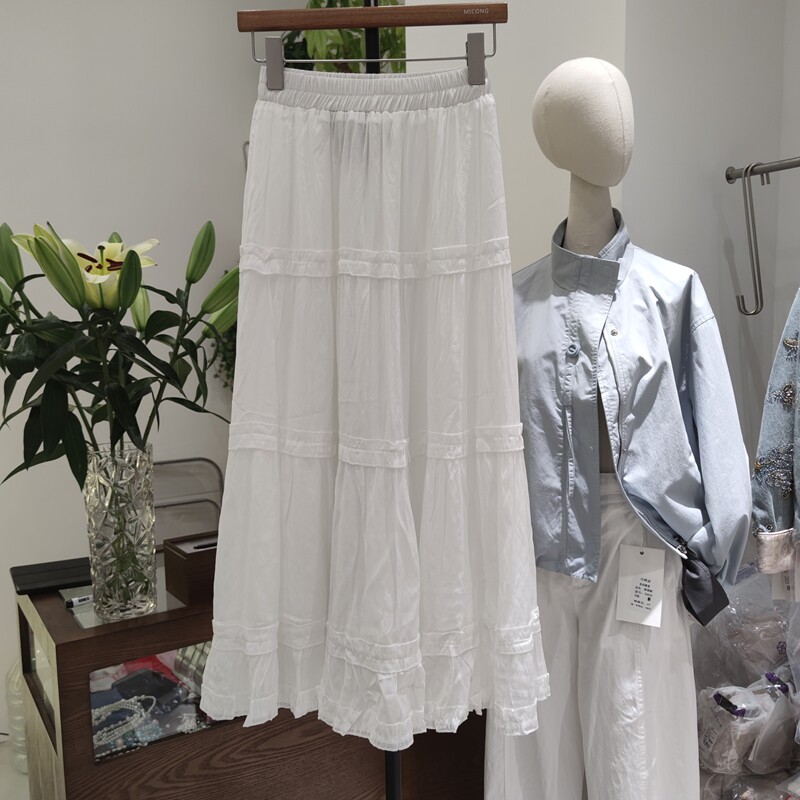 88256春夏新款女装松紧腰蕾丝拼接半身裙女垂感荷叶边a字中长款裙