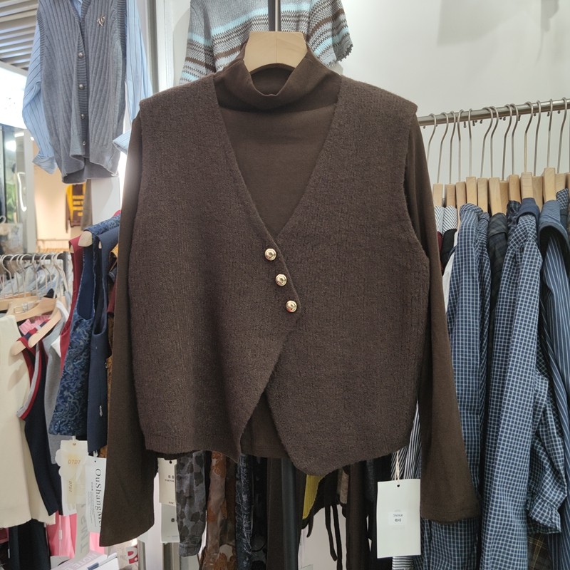 5806休闲设计感简约V领无袖针织马甲圆领长袖T恤两件套装女秋季,女装/女士精品,毛针织衫,淘宝优惠券,粉丝福利购,淘宝优惠卷