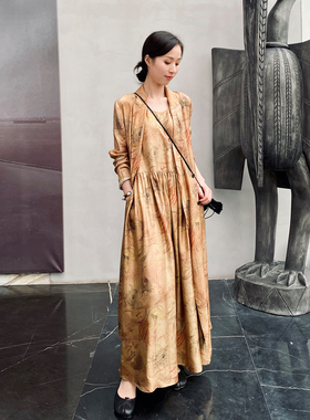 ALIN宝藏艺术家茶花脏染系列斜纹绸桑蚕丝长款西装式风衣外套