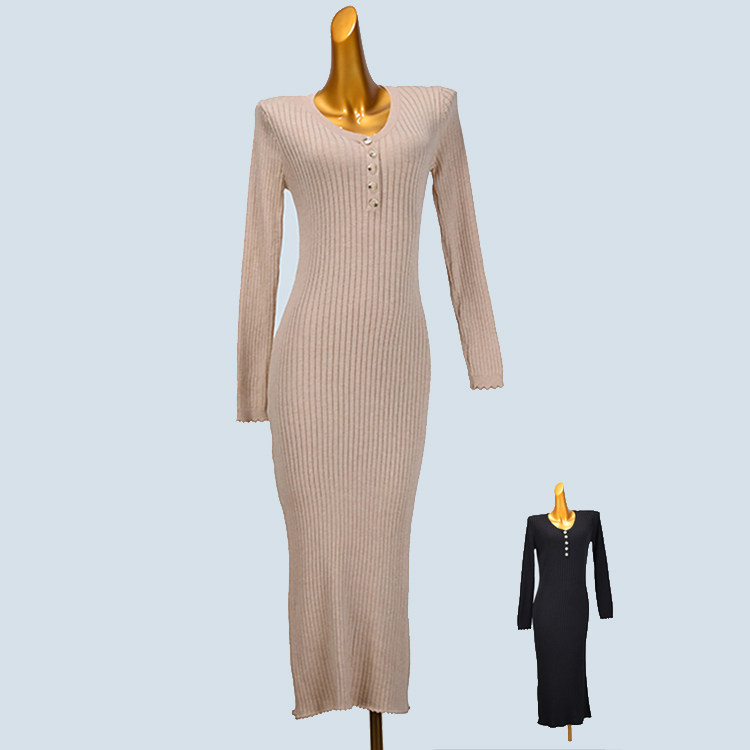 法式v领长袖针织连衣裙女 2025春季新款套头修身显瘦收腰包臀长裙