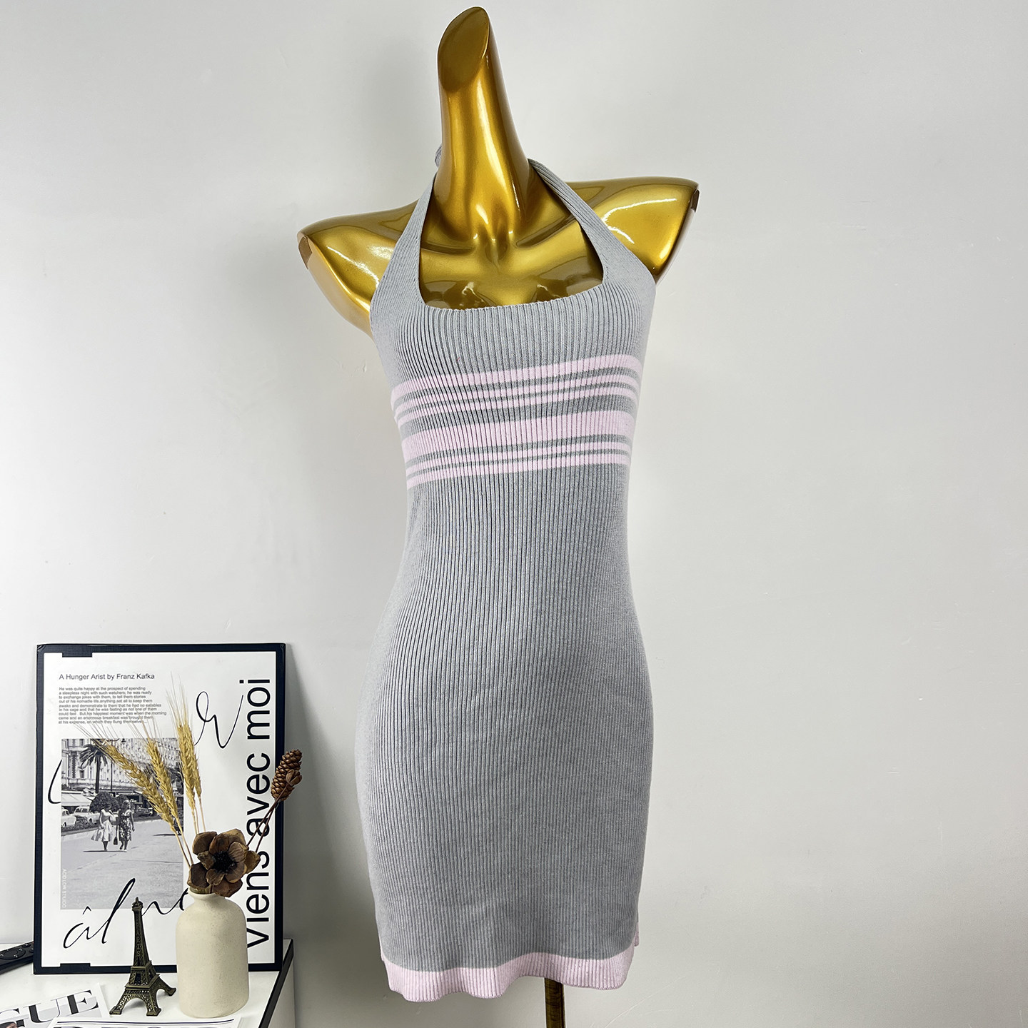 辣妹针织挂脖吊带连衣裙女夏季新款条纹性感露背修身显瘦包臀裙