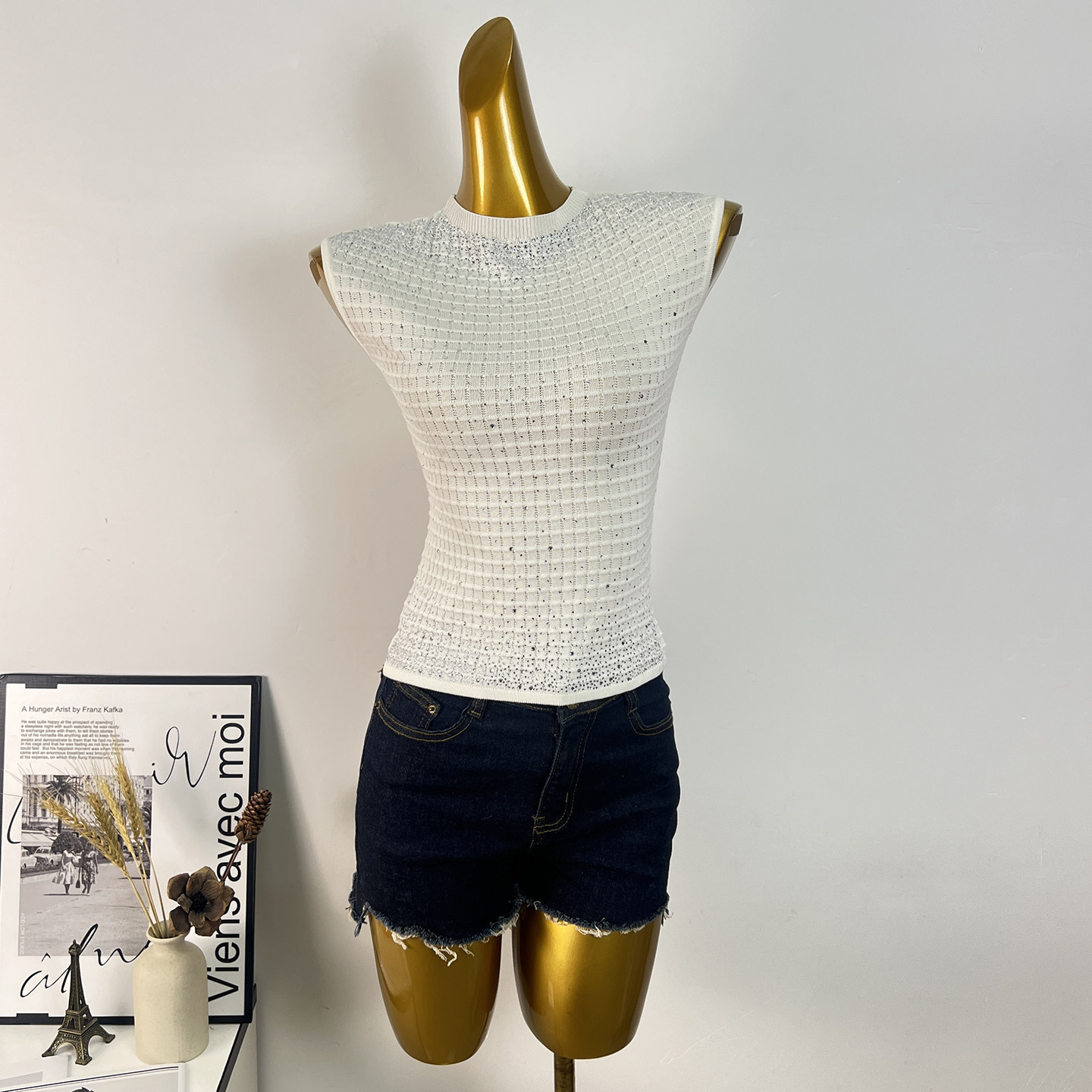 白色烫钻短袖套头针织衫女2026夏季新款无袖圆领修身显瘦短款上衣