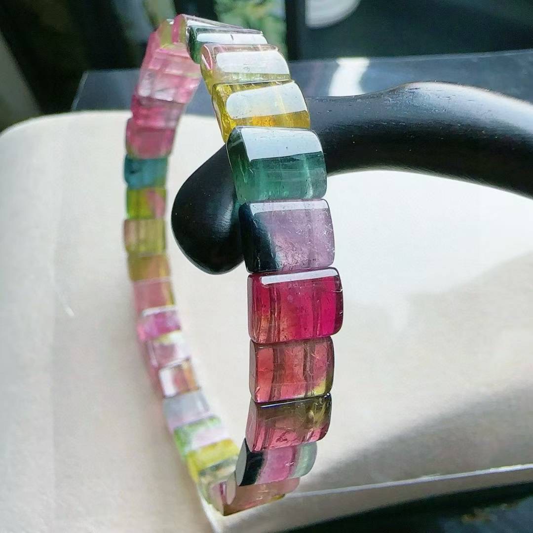 魅晶天然水晶晶体通透近玻璃体弧形碧玺手牌手镯