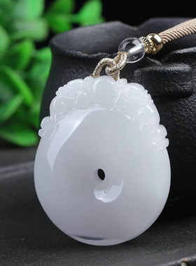 魅晶天然原矿水晶吊坠