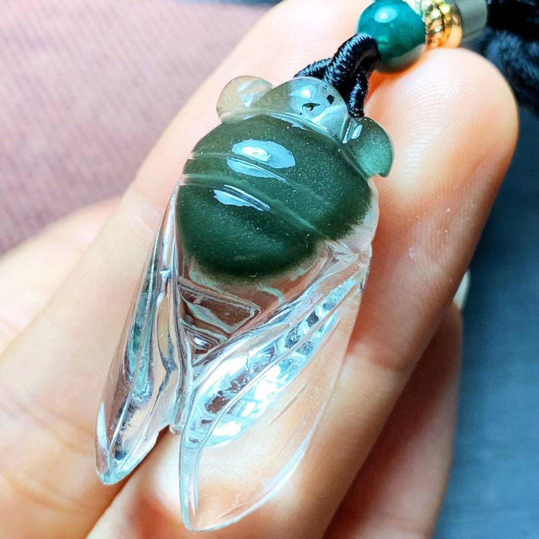 魅晶天然原矿水晶晶体通透白体绿幽灵雕刻金蝉知了吊坠