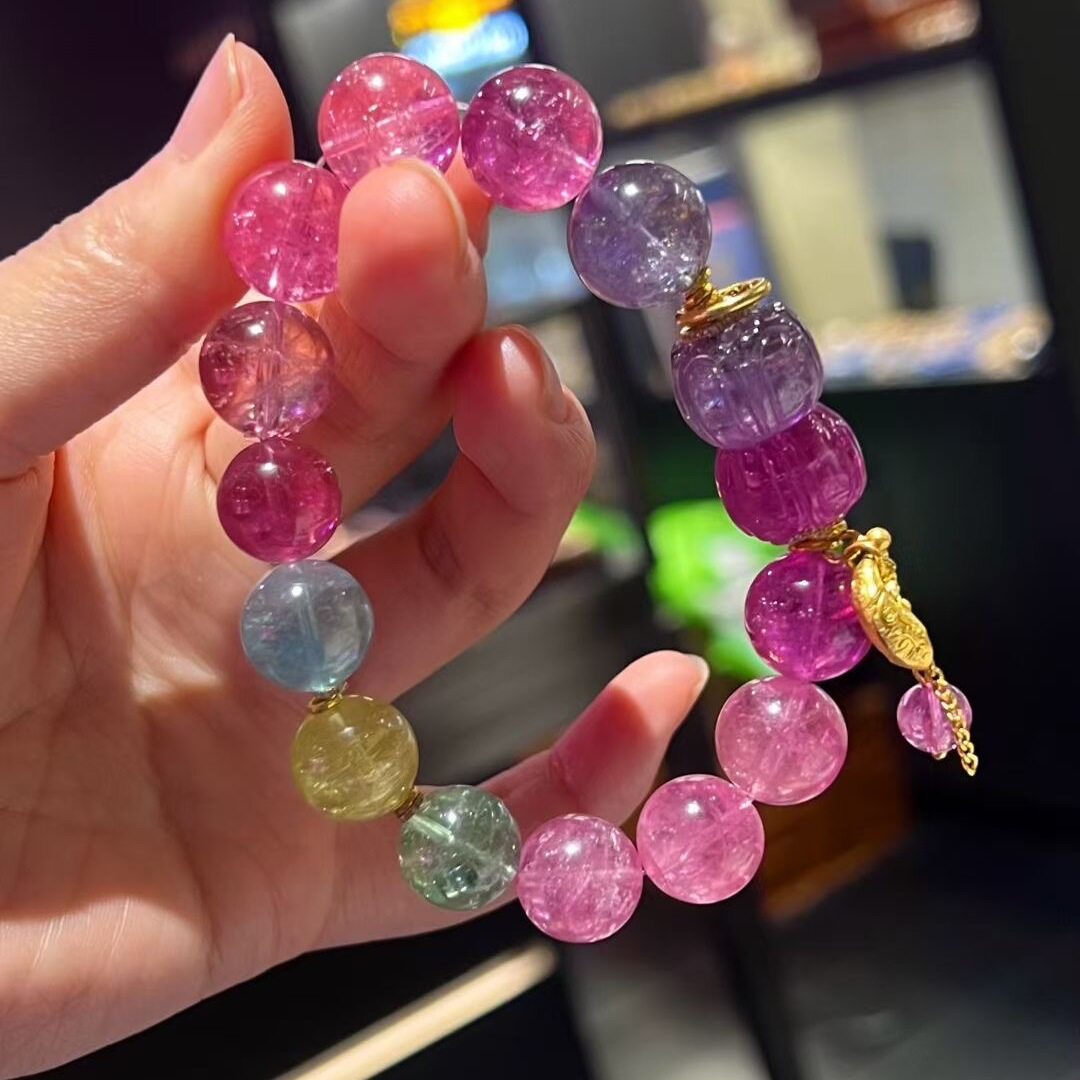 魅晶天然水晶晶体通透荧光粉碧玺手链