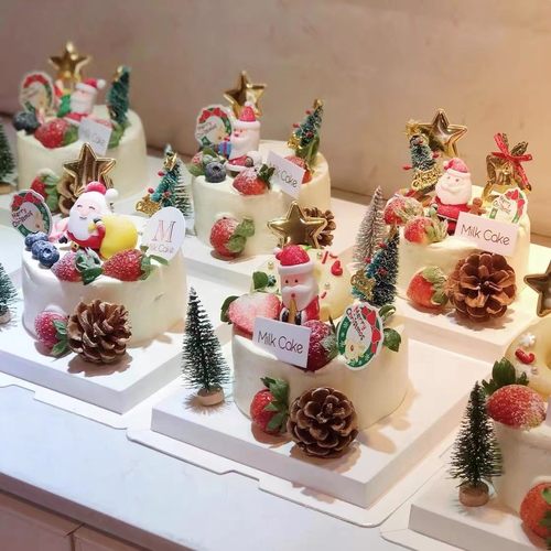 圣诞节草圈蛋糕装饰圣诞老人插件