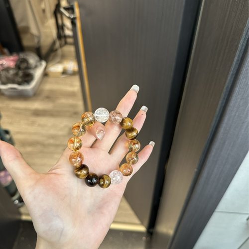 日复一日暴力黄黄虎眼黑金超七生日礼物男女生