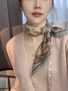 【雾蓝佩斯利】柔软桑蚕丝羊毛秋冬围巾方巾65cm