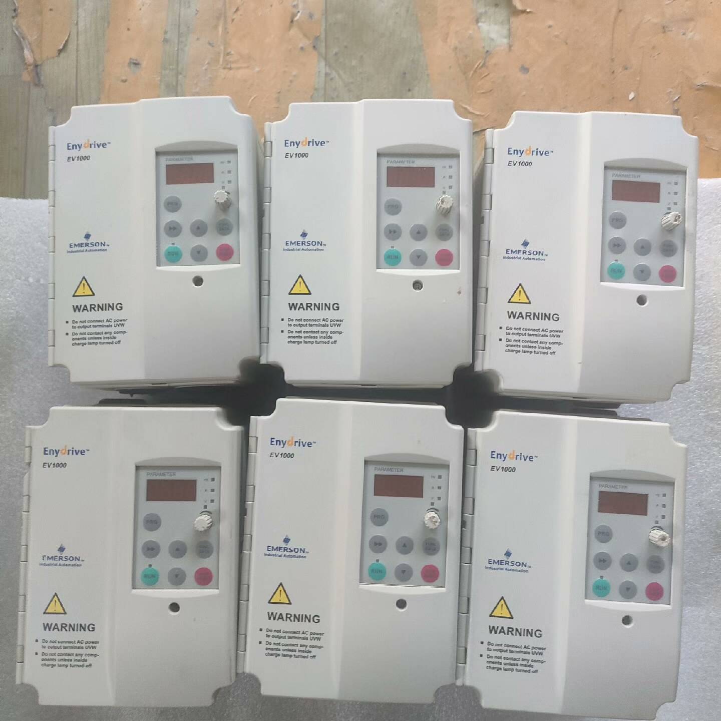 议价艾默生变频器EV1000-2S0015G-C8