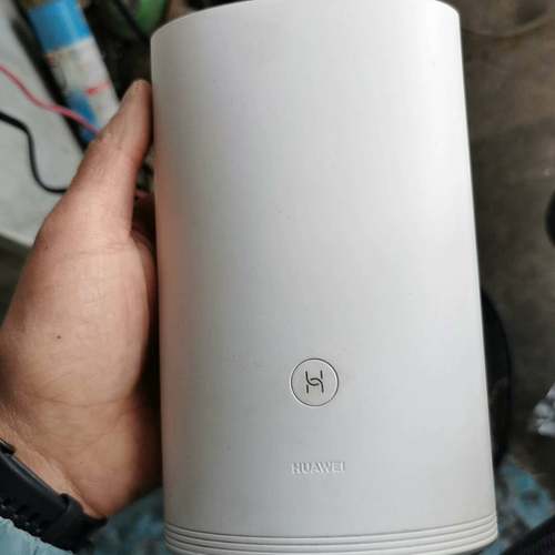 议价出一个华为ws5280v2边缘路由器，不通电，
