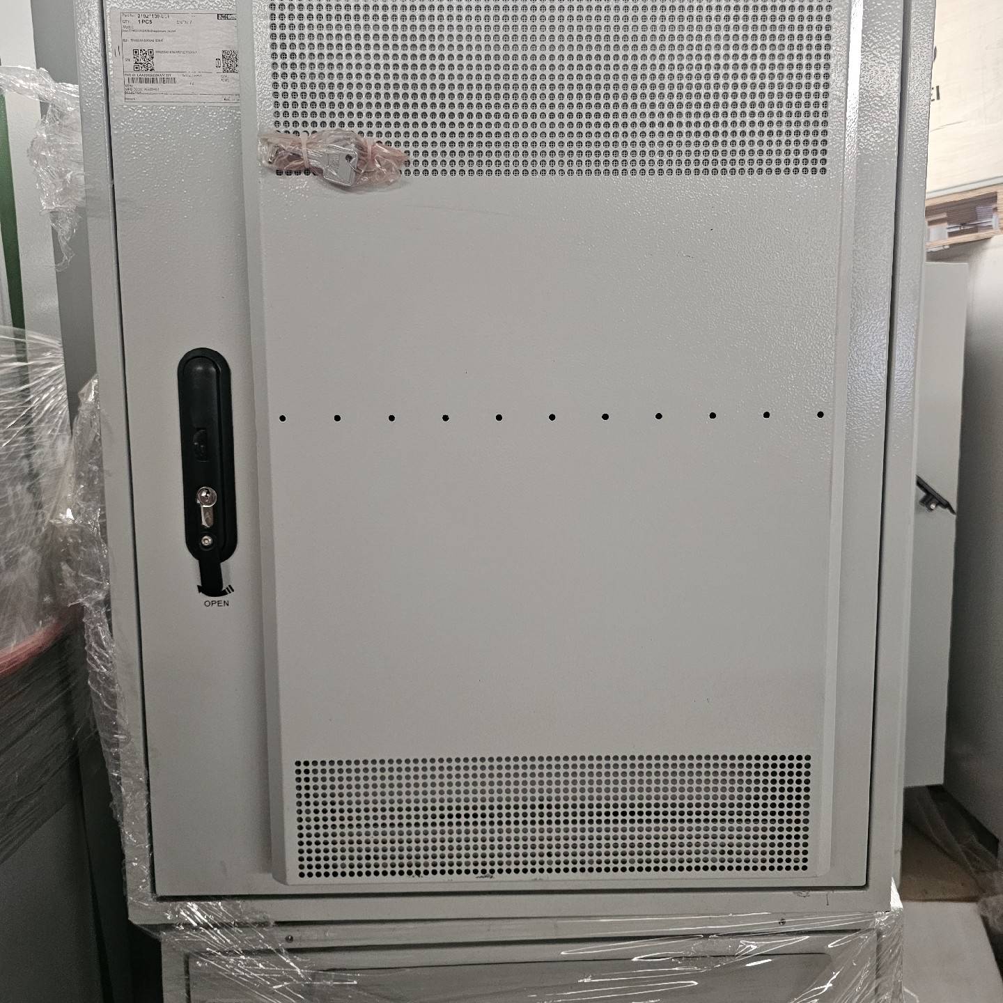 议价TP48200A-DX08A2 设备柜