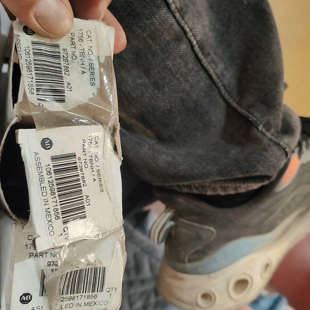 议价AB PLC 接线连接器 1756-TBCH/A，实物图片。