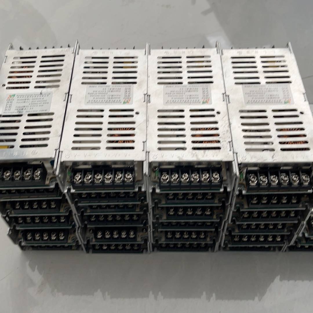 议价巨能伟业电源N200V5-A全新正品200W，5V40A电