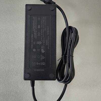 议价MOZA R5供电线12V8A四孔电源