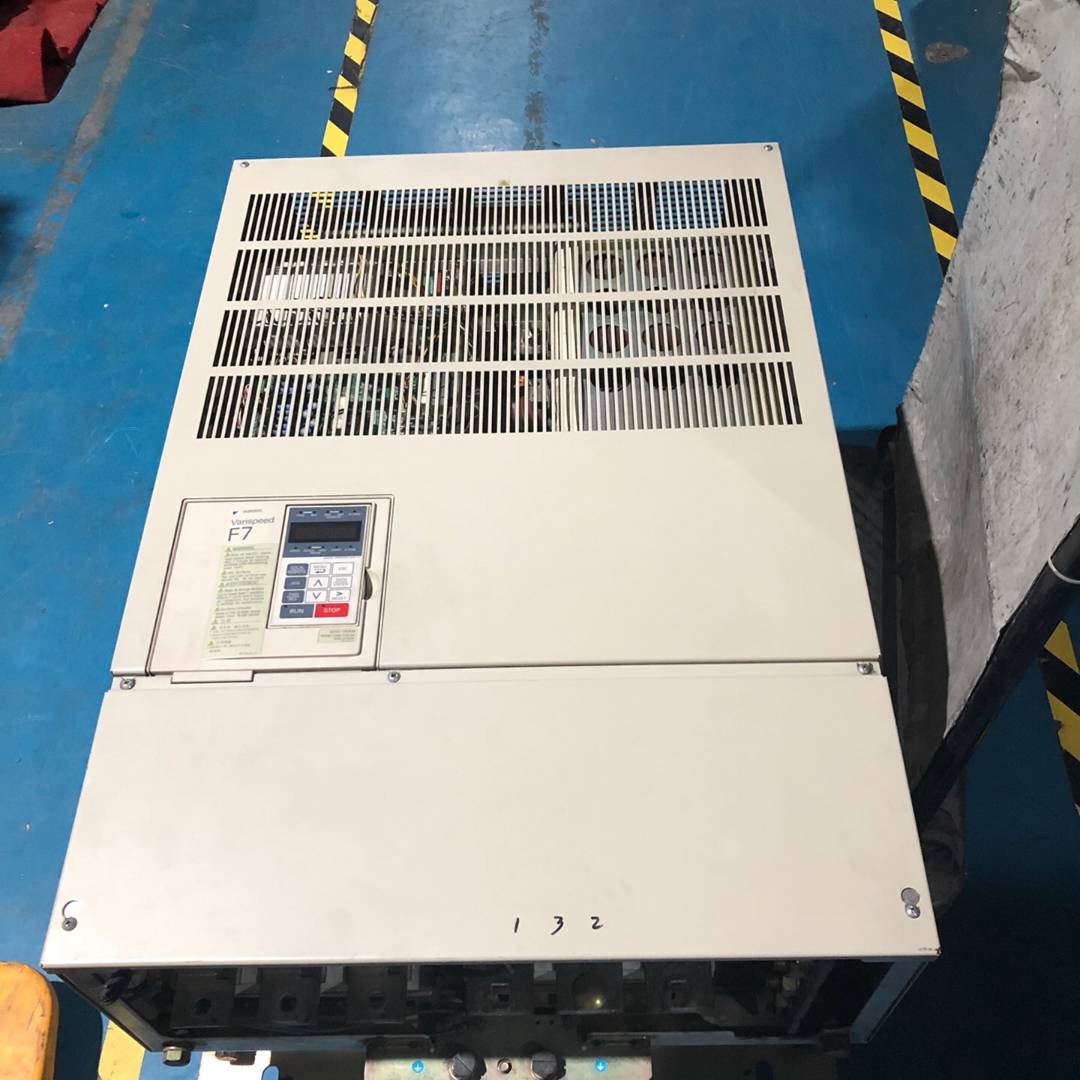 议价安川F系列160KW变频器