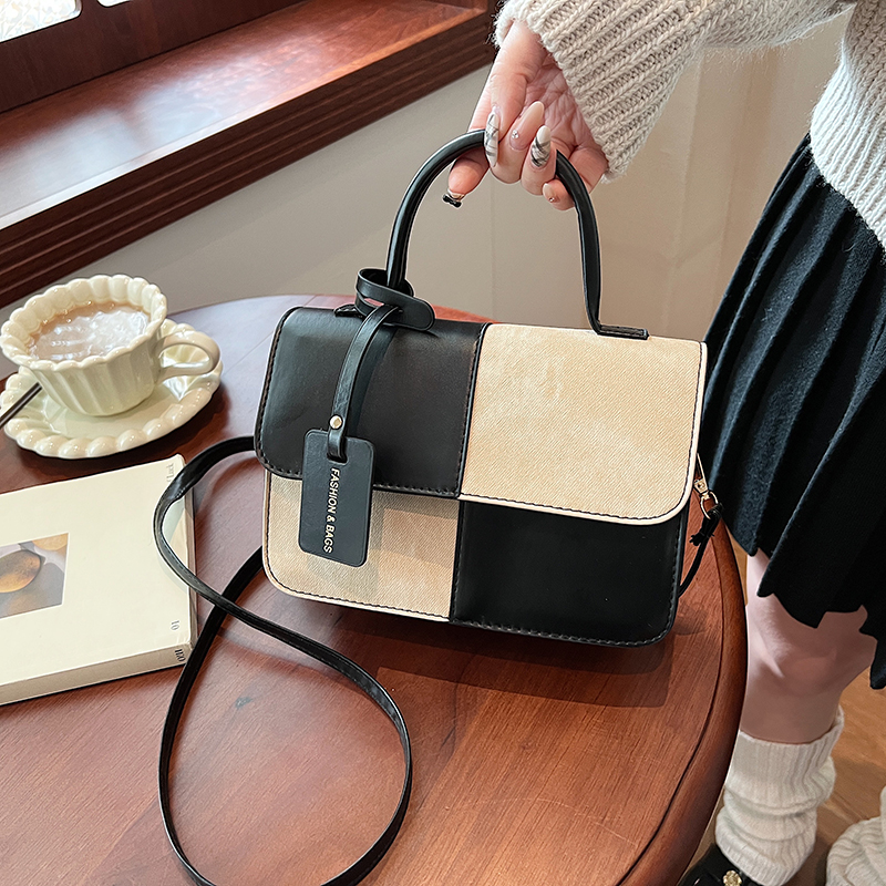 撞色小方包单肩斜挎包
