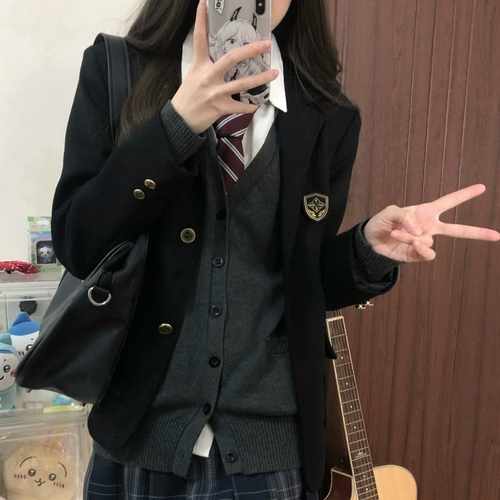 本治高等/御奈女子两粒扣西服