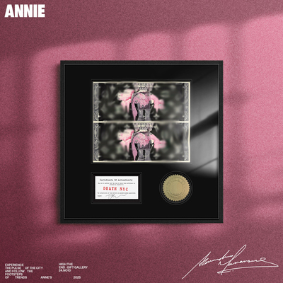 美金拥抱我系列《KAWS》限量客厅挂画卧室潮流装饰画