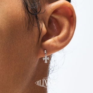 BLINGMO S925纯银螺丝十字架镶钻耳钉男士耳坠高级感简约免摘耳饰