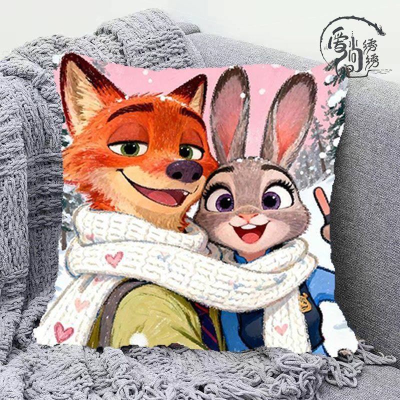 尼克狐朱迪十字绣抱枕新款卡通可爱线绣枕套沙发卧室靠枕diy刺绣