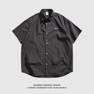 马切达日系格子男款夏季宽松短袖纯棉大口袋工装衬衫复古潮流衬衣