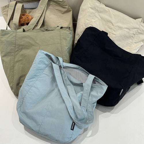 我尊嘟爱了！介单肩包上身敲百搭