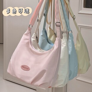 日系ins风大容量饺子包 休闲百搭斜挎包包女大学生上课通勤单肩包