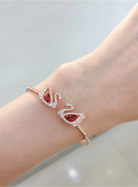 天鹅项链手链手镯耳环戒指女