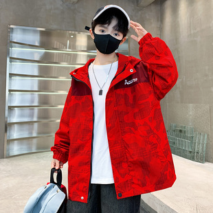 男童秋装红色外套2025新款儿童春秋款酷帅风衣中大童男孩洋气上衣