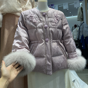反季捡漏！新中式狐狸毛袖口收腰显瘦羽绒服女短款气质感外套