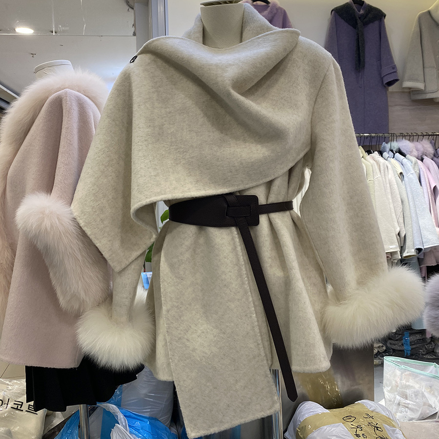 冬日千金感外套设计感围巾领羊绒大衣女真毛袖口收腰系带好看上衣
