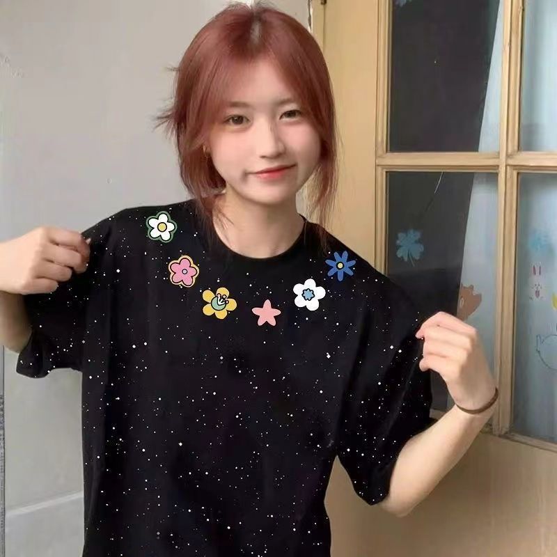 甜美黑色满天星印花短袖女T恤
