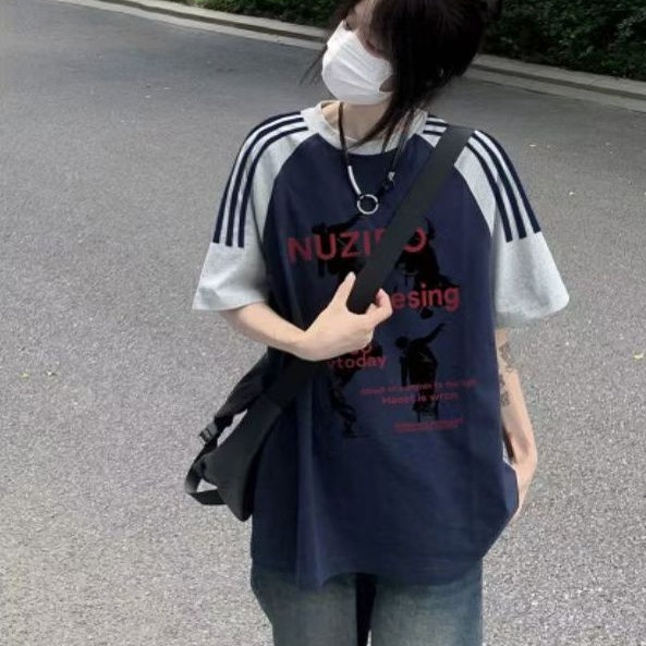 藏蓝色三条杠插肩短袖t恤女