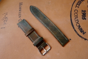 美国HORWEEN cordovan 霍尔文马臀皮 擦色 苹果 表带定制 20mm