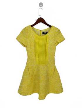 夏款 撤柜品牌 M*系列 黄色镂空花纹A字连衣裙女 4001