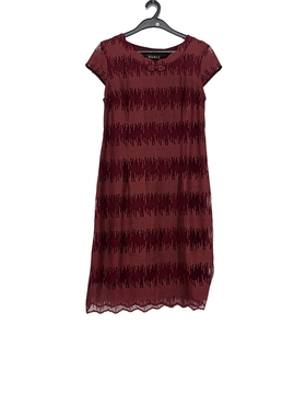 夏款 撤柜品牌 鑫M系列 波浪圆领刺绣蕾丝优雅连衣裙女 124258