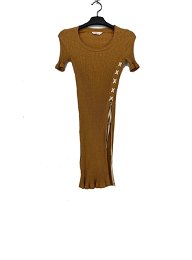 夏款 撤柜品牌 香T卡系列 修身弹力侧开叉针织上衣女 17037