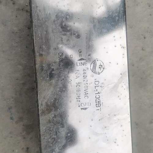 州坚力DL-10EBT电源滤波器，拆机件，成色还可以，有点--议价商品