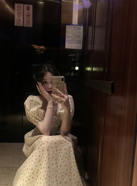 BOOMLIMIT  法式泡泡袖大U领碎花连衣裙纯棉修身长裙