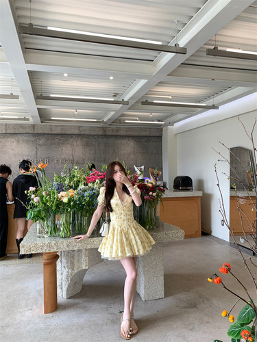 BOOMLIMIT Imani超好看可爱碎花连衣裙2025新款气质女装春季穿搭