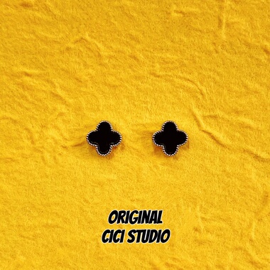 CICI STUDIO小众高级精工黑色四叶草耳钉女小巧简约百搭轻奢耳饰