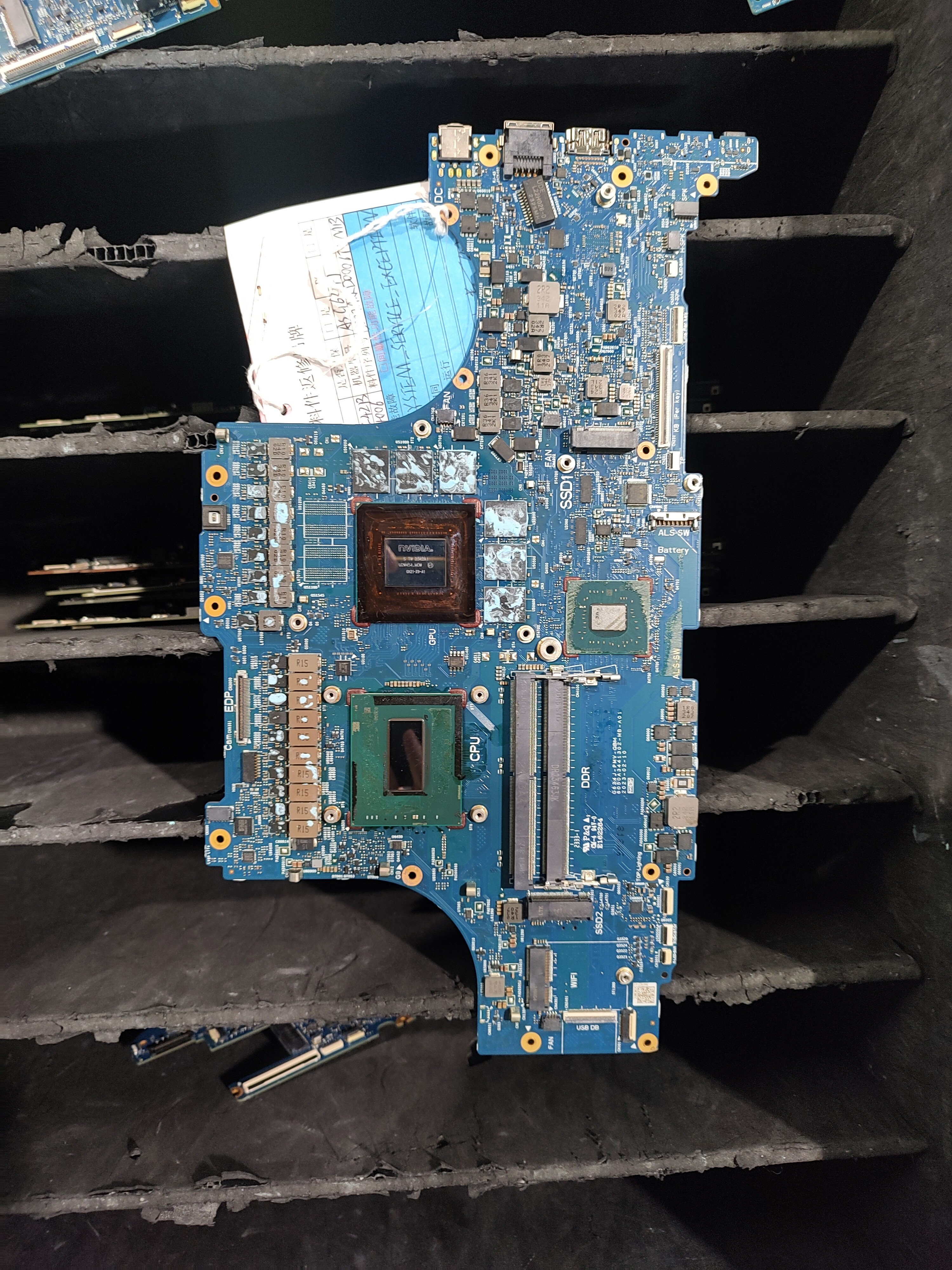 华硕笔记本电脑维修rog飞行堡垒进水寄修服务换外壳屏幕键盘主板