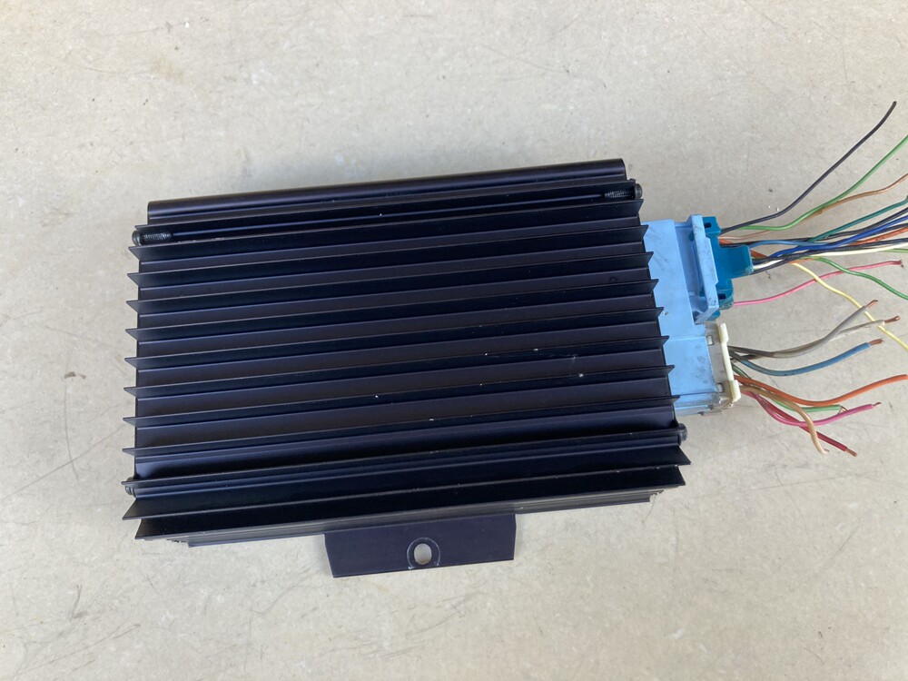 原装 bose功放汽车音响6路功放 适用奔驰拆车功放 博卡士哈曼功放